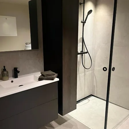 Nybygd Og Sentral Apartamento *